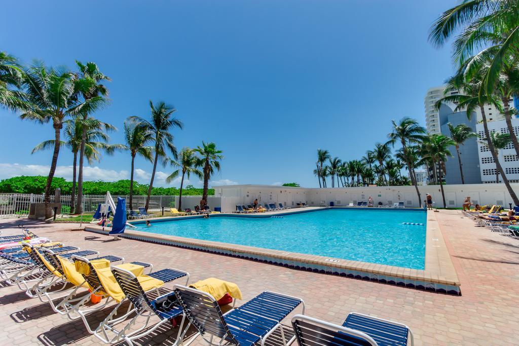 Ocean Front Resort Studio マイアミビーチ エクステリア 写真