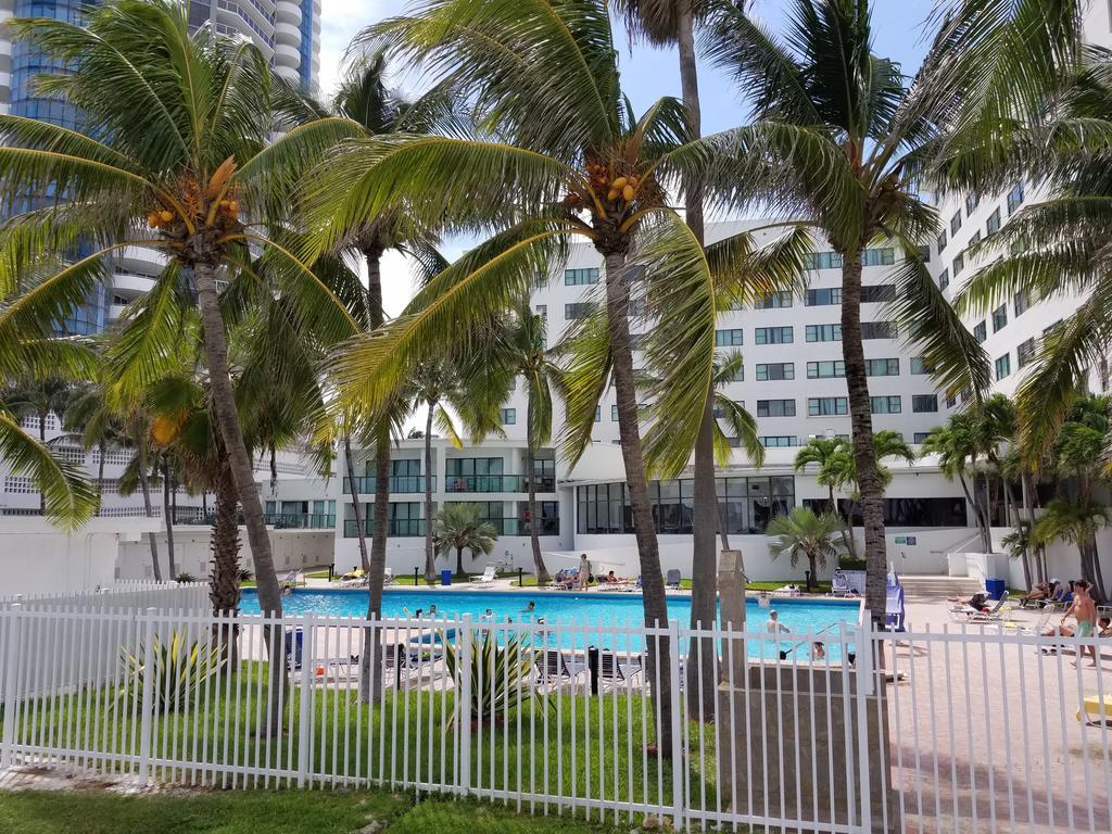 Ocean Front Resort Studio マイアミビーチ エクステリア 写真